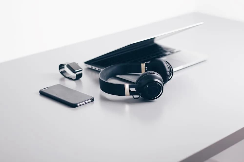 Best Refurbished Phones to Buy in 2026 Based on Hardware Longevity